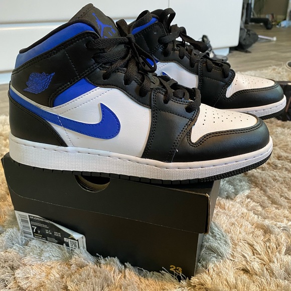 Air jordan 1 mid white/racer blue-black Sz- 7Y
